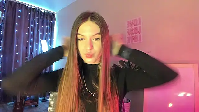 luna lust 212 online show from March 2026 04:29:02 AM