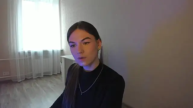 luna lust 212 online show from April 2026 04:35:01 AM