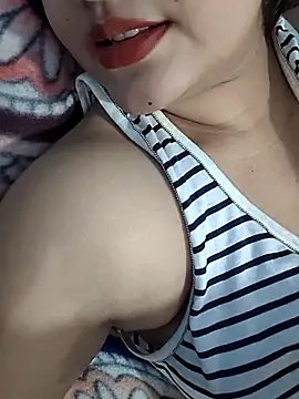 Snapshot of Cute_Ayushii chatting on June 2026 09:48:02 AM Cute Ayushii online show from June 2026 09:48:02 AM