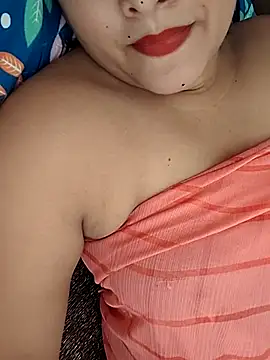 Snapshot of Cute_Ayushii chatting on July 2026 10:42:02 AM Cute Ayushii online show from July 2026 10:42:02 AM