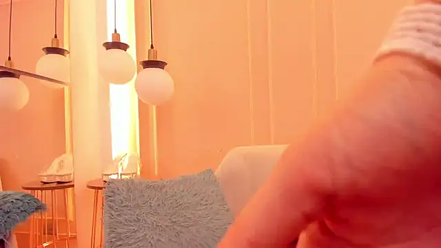 CarolinnaSaenz online show from March 2026 11:36:01 AM