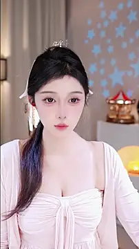 UUsweet online show from November 2025 06:24:02 AM