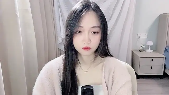 BoiI2u online show from December 2025 03:17:02 PM