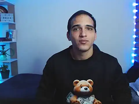 Maax30233 online show from November 2025 05:12:01 PM