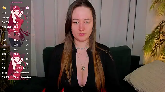 EmmaBloomm online show from April 2026 10:18:01 PM