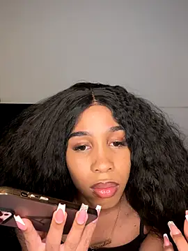 Weendolyn  online show from December 2025 04:17:02 AM