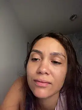 carolsapequinha online show from February 2026 11:15:02 AM