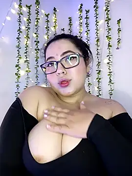 Sweety chloe online show from February 2026 02:59:02 PM