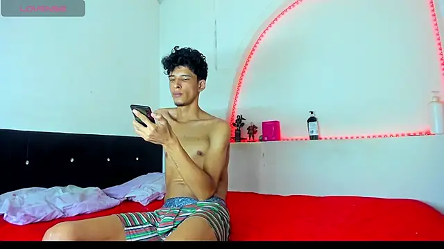 kaiborman00 online show from February 2026 02:56:01 AM