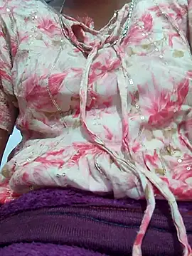 isha sharma2002 online show from November 2025 03:18:02 AM