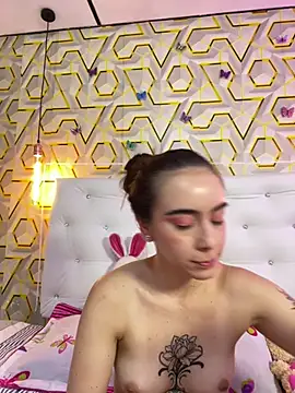 MelanyyJhonson15 online show from March 2026 03:10:02 AM