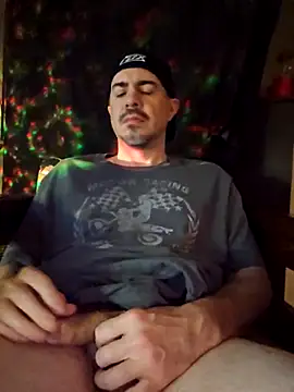 Snapshot of wilburydeznutz chatting on December 2025 10:25:02 PM wilburydeznutz online show from December 2025 10:25:02 PM