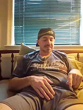 Snapshot of wilburydeznutz chatting on December 2025 09:10:02 PM wilburydeznutz online show from December 2025 09:10:02 PM