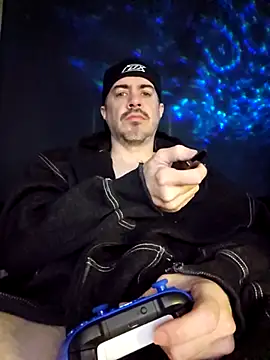 Snapshot of wilburydeznutz chatting on January 2026 08:43:01 PM wilburydeznutz online show from January 2026 08:43:01 PM