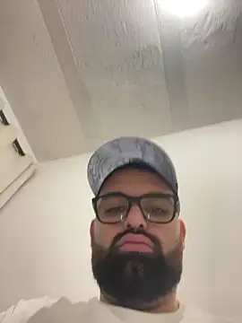 julianlondo111 online show from March 2026 07:05:01 AM