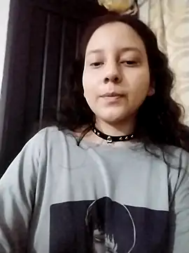 chibi love online show from December 2025 11:55:02 PM