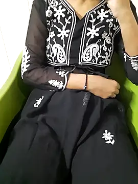 Snapshot of Piya_ji90 chatting on November 2025 04:51:02 AM Piya ji90 online show from November 2025 04:51:02 AM