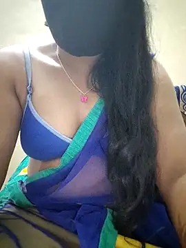 Snapshot of mahalaxmi_teluguammai chatting on November 2025 05:34:02 PM mahalaxmi teluguammai online show from November 2025 05:34:02 PM