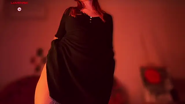 Snapshot of Margie_Dorene chatting on November 2025 09:19:01 PM Margie Dorene online show from November 2025 09:19:01 PM