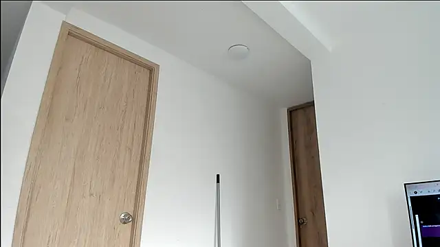 nicolvibes 212 online show from January 2026 02:08:01 PM