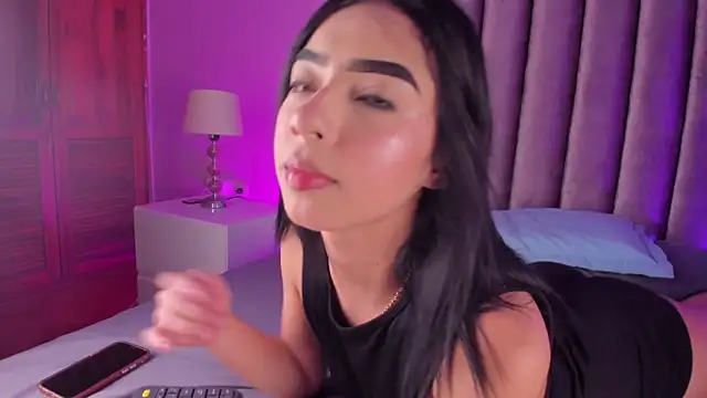 GabrielaSuarez  online show from May 2026 07:53:02 PM