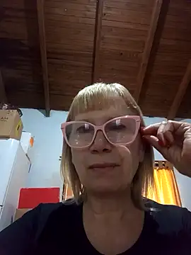 SexyMilf1211 online show from April 2026 01:30:01 PM