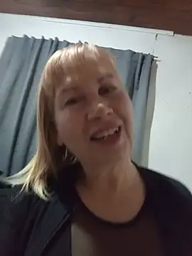 Snapshot of SexyMilf1211 chatting on July 2026 11:46:01 AM SexyMilf1211 online show from July 2026 11:46:01 AM