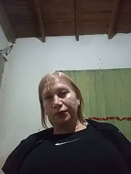 Snapshot of SexyMilf1211 chatting on August 2026 12:31:01 AM SexyMilf1211 online show from August 2026 12:31:01 AM