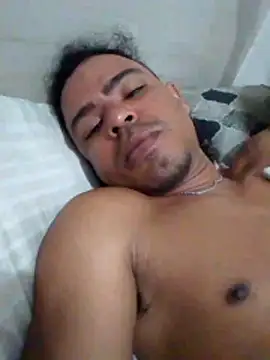 morenoosafado18cm online show from November 2025 01:37:01 AM