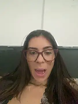 fer-nanda online show from February 2026 04:22:02 PM