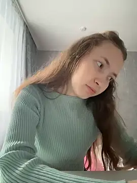 Holy Poly online show from November 2025 08:17:02 AM