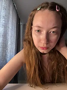 Holy Poly online show from March 2026 05:19:01 AM