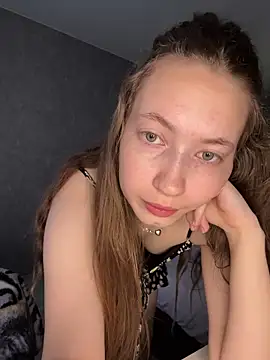 Holy Poly online show from April 2026 05:30:01 AM