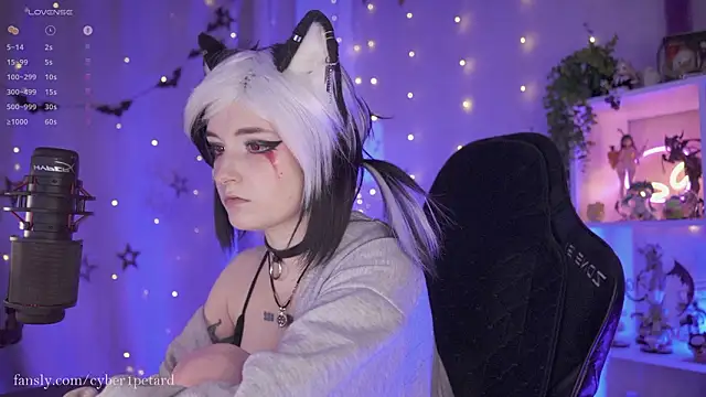 Snapshot of vronnier chatting on February 2026 03:17:02 PM vronnier online show from February 2026 03:17:02 PM