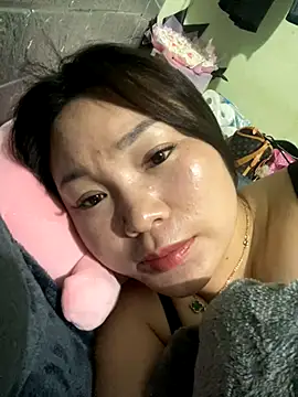 Snapshot of ryry-cute chatting on November 2025 12:34:01 PM ryry-cute online show from November 2025 12:34:01 PM