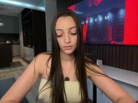 Snapshot of BelleRune chatting on February 2025 10:21:02 PM BelleRune online show from February 2025 10:21:02 PM