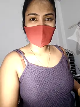 Snapshot of Red_Love_1 chatting on March 2026 01:22:01 AM Red Love 1 online show from March 2026 01:22:01 AM