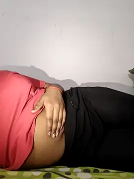 Snapshot of Red_Love_1 chatting on March 2026 02:39:01 AM Red Love 1 online show from March 2026 02:39:01 AM