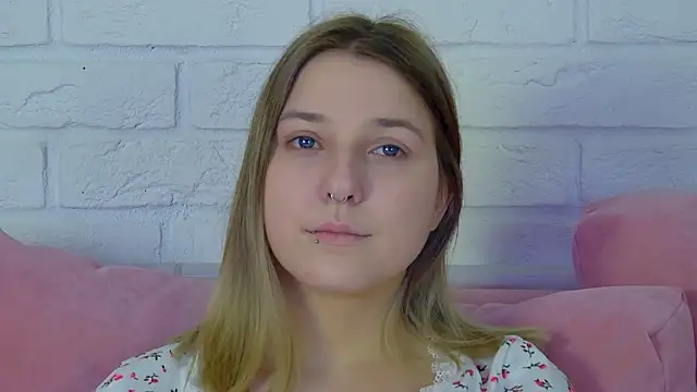 TinnaBurton online show from March 2026 04:12:02 PM