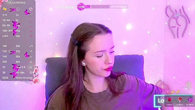 Snapshot of BellaVelure6767 chatting on March 2026 10:49:01 PM BellaVelure6767 online show from March 2026 10:49:01 PM
