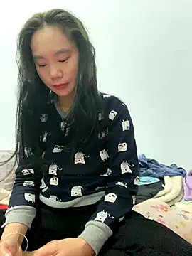 pitty mymi online show from December 2025 06:15:01 PM