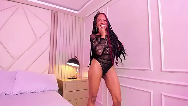 LailaDavidson online show from December 2025 12:20:01 PM