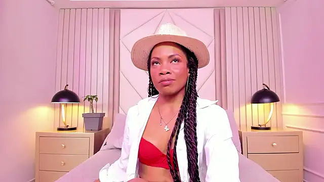 LailaDavidson online show from January 2026 12:21:01 PM