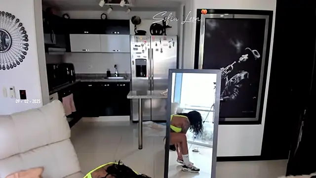 sofiasexhot online show from February 2025 03:01:02 PM