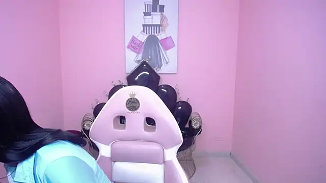 Snapshot of Milu_carbajal_x chatting on November 2025 11:24:01 PM Milu carbajal x online show from November 2025 11:24:01 PM