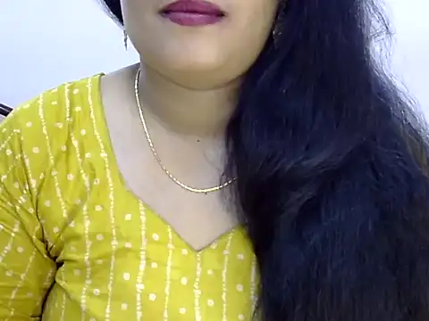 Muskan Jha online show from May 2026 07:36:02 AM
