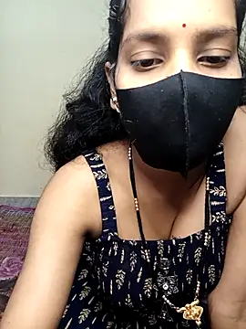 Desi Hot Queen online show from December 2025 04:18:02 AM