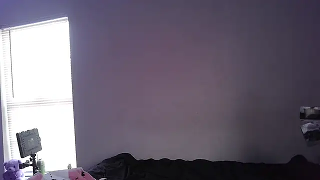 stellakobra online show from April 2026 11:07:01 PM