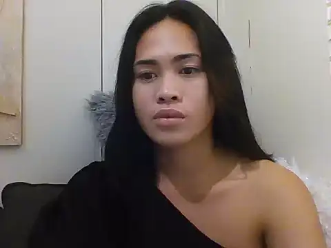 Snapshot of hugecockhiraya chatting on November 2025 10:51:01 AM hugecockhiraya online show from November 2025 10:51:01 AM