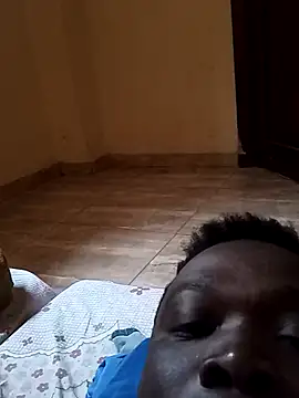 Snapshot of a_jose3 chatting on November 2025 01:33:02 PM a jose3 online show from November 2025 01:33:02 PM